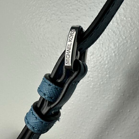 Michael Kors Bag Selma Mini Crossbody Purse Leather Structured Light Blue - Picture 12 of 13